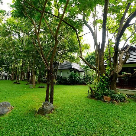 Chiangmai Highlands Golf And Spa Resort Mae On Exteriör bild