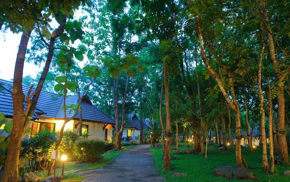 Chiangmai Highlands Golf And Spa Resort Mae On Exteriör bild